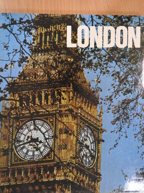 David Mountfield - London [antikvár]