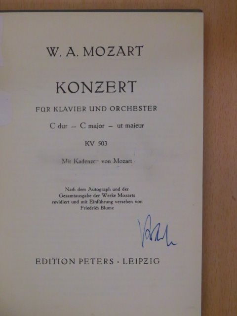 W. A. Mozart - Konzert für Klavier und Orchester [antikvár]