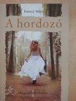 Krencz Nóra - A hordozó [antikvár]