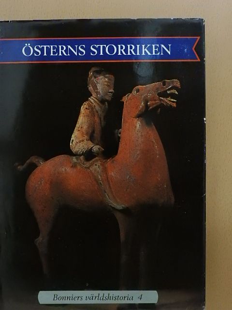 Göran Malmqvist - Bonniers världshistoria 4 [antikvár]