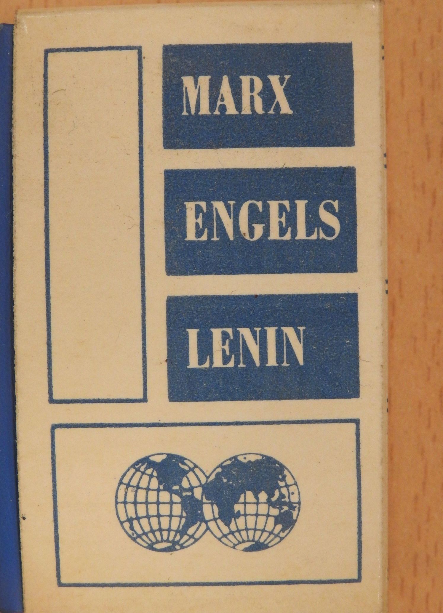 Engels - Marx, Engels, Lenin a proletárinternacionalizmusról (minikönyv) (számozott) [antikvár]