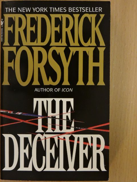 Frederick Forsyth - The Deceiver [antikvár]