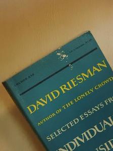 David Riesman - Selected Essays from Individualism Reconsidered [antikvár]