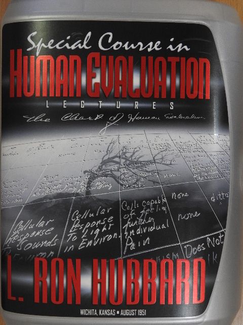 L. Ron Hubbard - Special Course in Human Evaluation Lectures - 12 db CD-vel [antikvár]