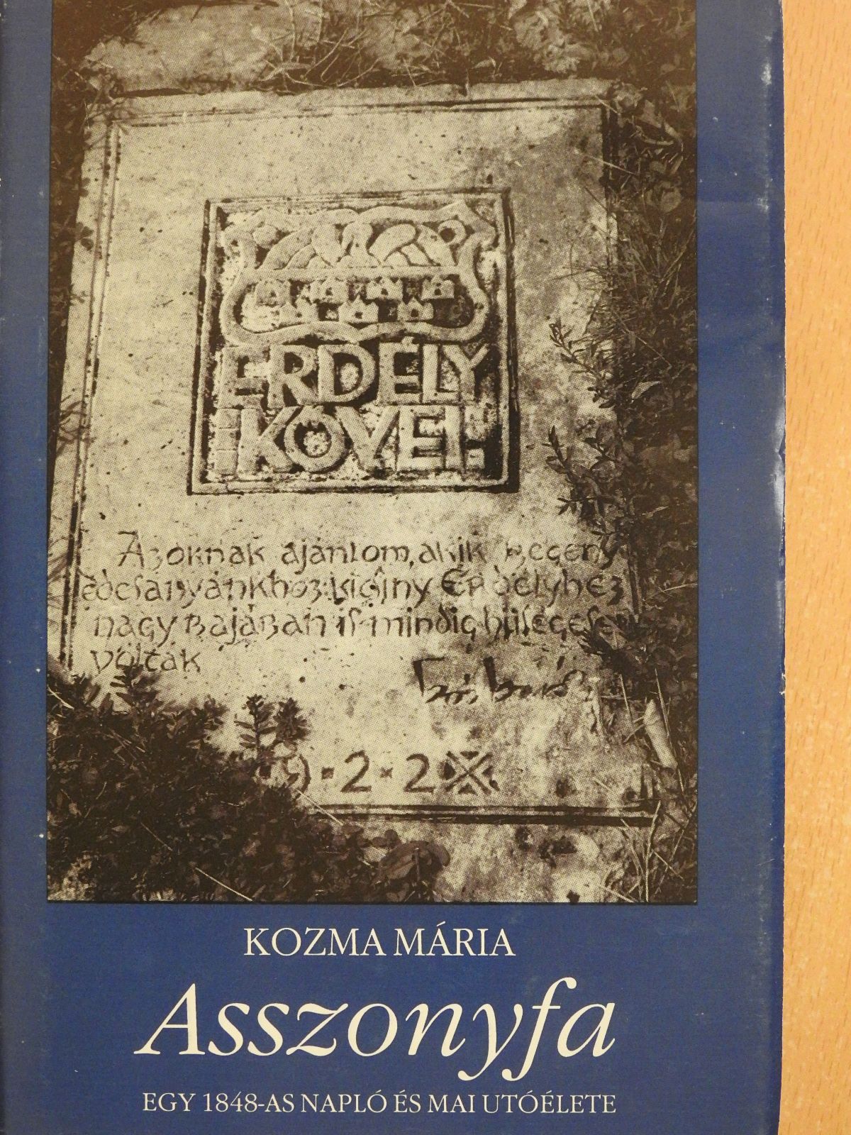 Kozma Mária - Asszonyfa (dedikált példány) [antikvár]