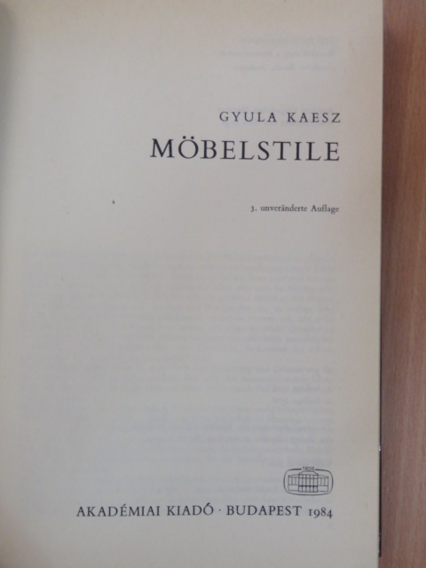 Gyula Kaesz - Möbelstile [antikvár]