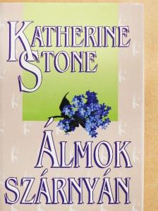 Katherine Stone - Álmok szárnyán [antikvár]