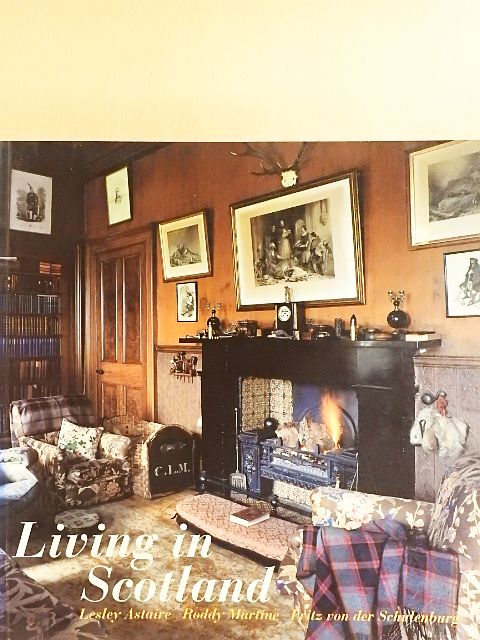 Fritz von der Schulenburg - Living in Scotland [antikvár]