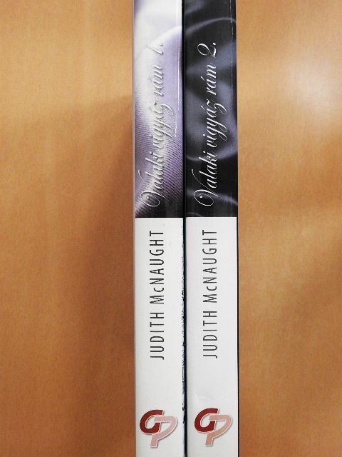 Judith McNaught - Valaki vigyáz rám 1-2. [antikvár]