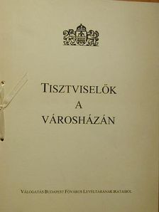 Tisztviselők a városházán [antikvár]