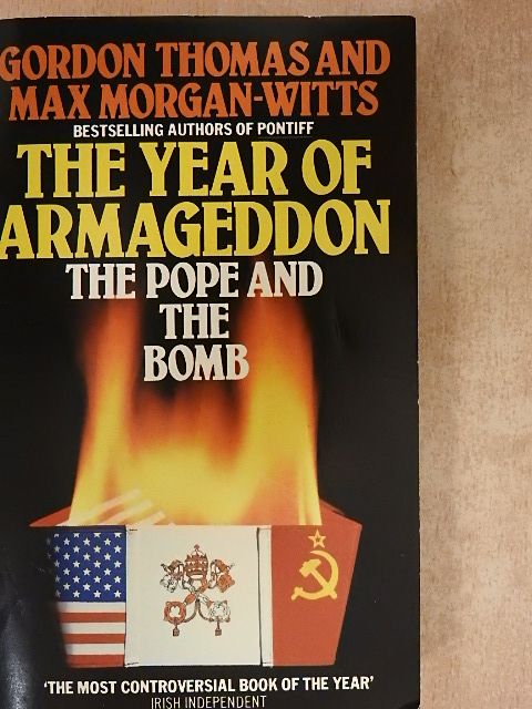 Gordon Thomas - The Year of Armageddon [antikvár]