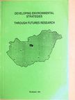 Hideg Éva - Developing Environmental Strategies [antikvár]