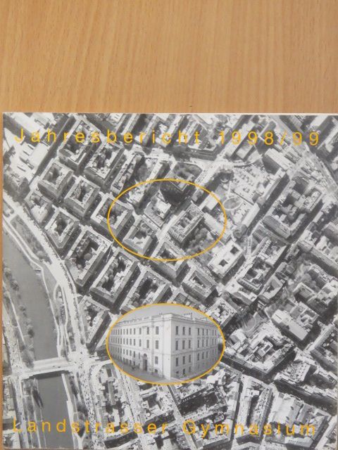 Landstrasser Gymnasium Jahresbericht 1998/99 [antikvár]