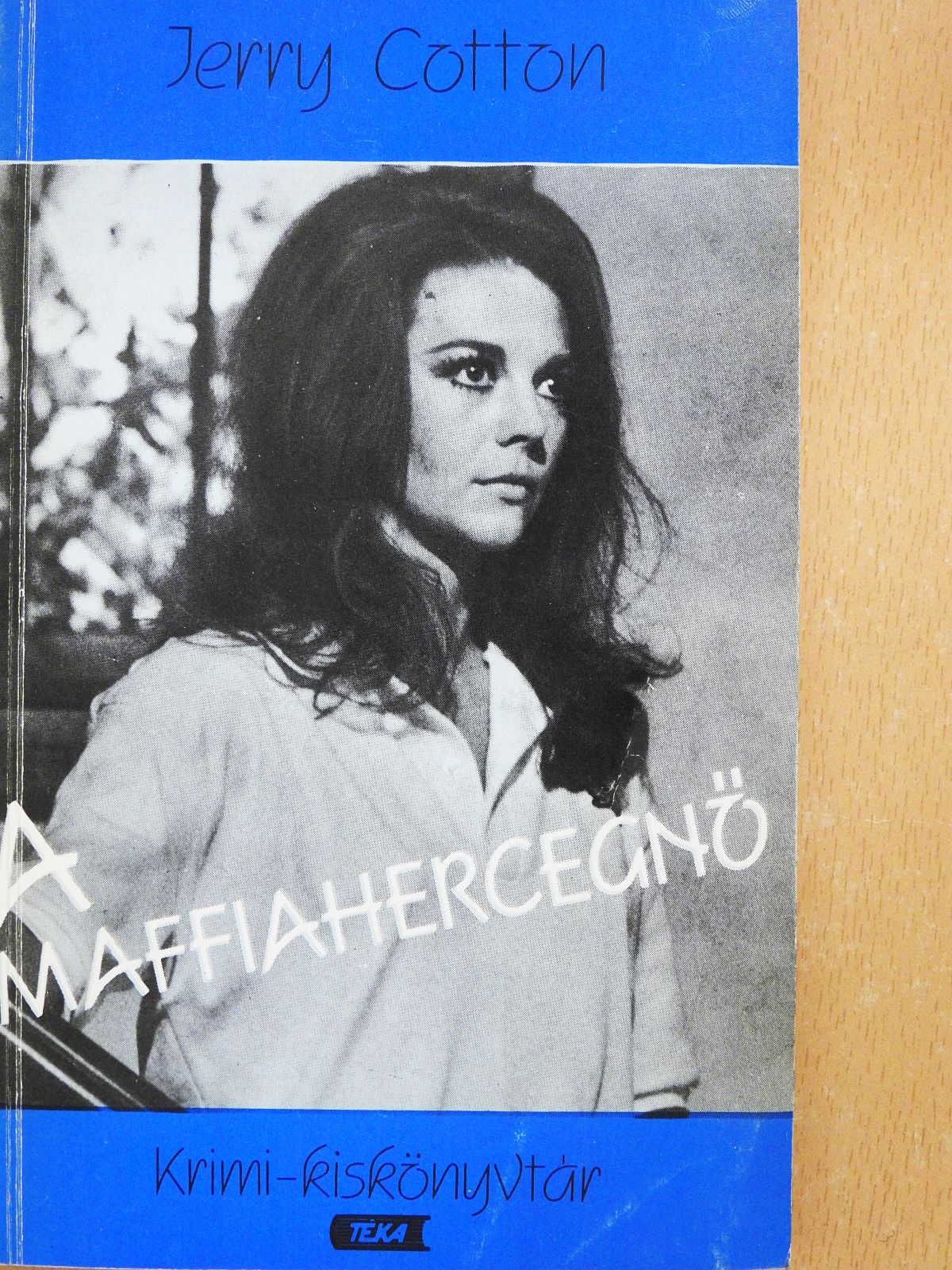 Jerry Cotton - A maffiahercegnő (dedikált példány) [antikvár]