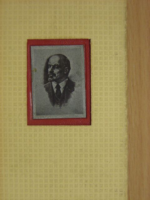 Lenin - Az államról (minikönyv) - Plakettel [antikvár]