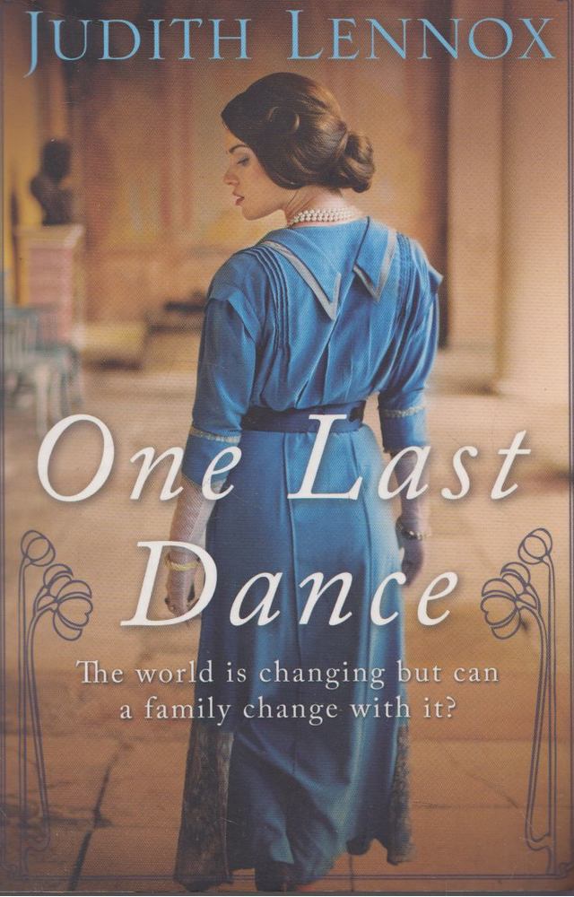 Judith Lennox - One Last Dance [antikvár]