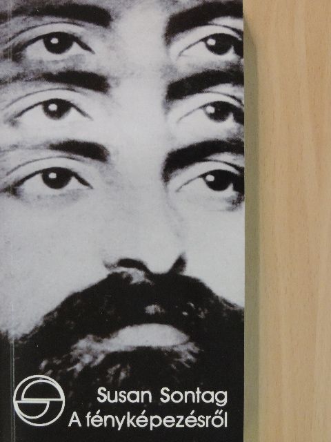 Susan Sontag - A fényképezésről [antikvár]