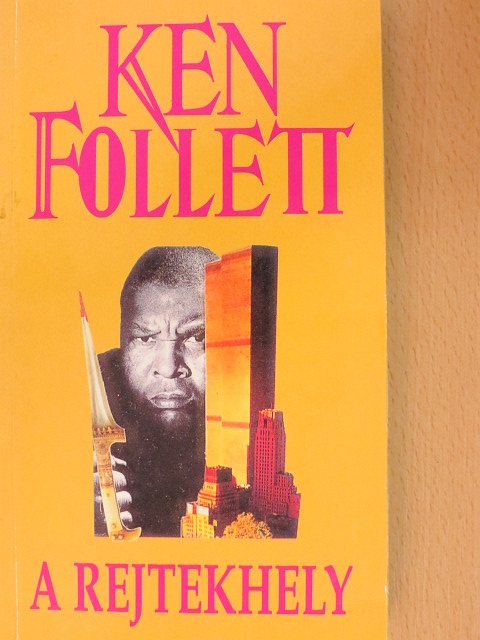 Ken Follett - A rejtekhely/Az űrt járt ikrek [antikvár]