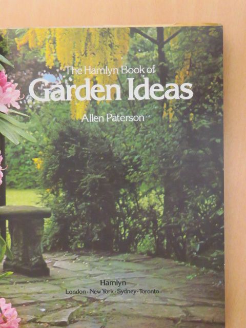 Allen Paterson - The Hamlyn Book of Garden Ideas [antikvár]