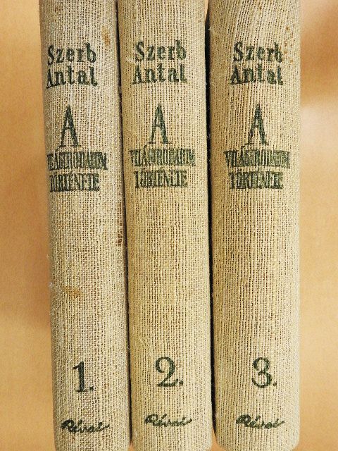 Szerb Antal - A világirodalom története I-III. [antikvár]