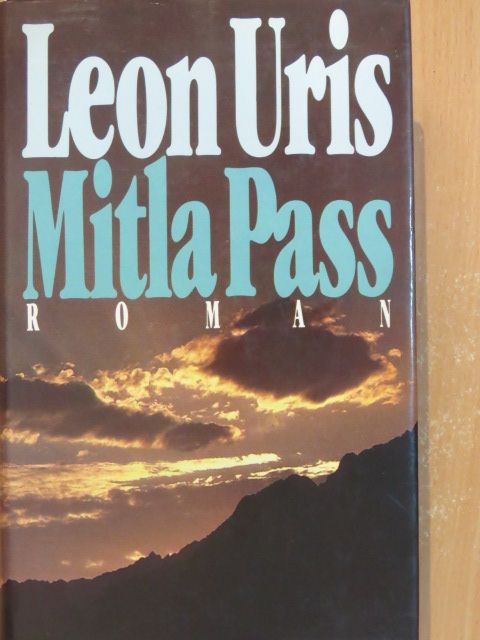 Leon Uris - Mitla Pass [antikvár]