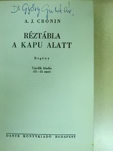 A. J. Cronin - Réztábla a kapu alatt [antikvár]