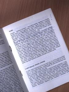 Dr. Csordás Jenő - A rejtettheréjűség kezelésének és gondozásának alapelvei/Az akut scrotum jelentősége és differenciál diagnosztikája a gyermekkorban [antikvár]