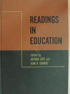 Arthur Foff - Readings in education [antikvár]