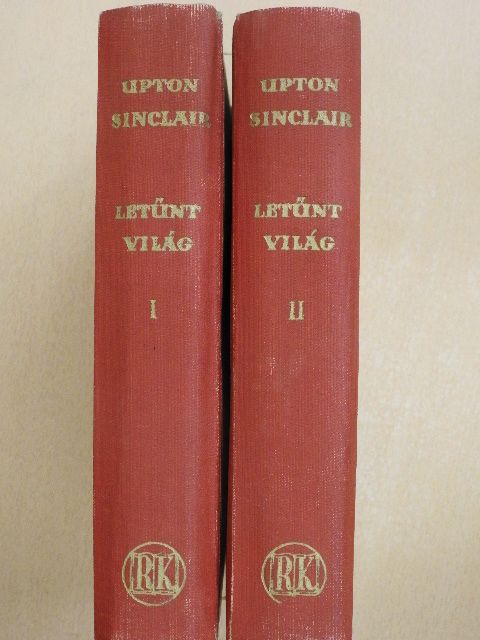 Upton Sinclair - Letünt világ I-II. [antikvár]