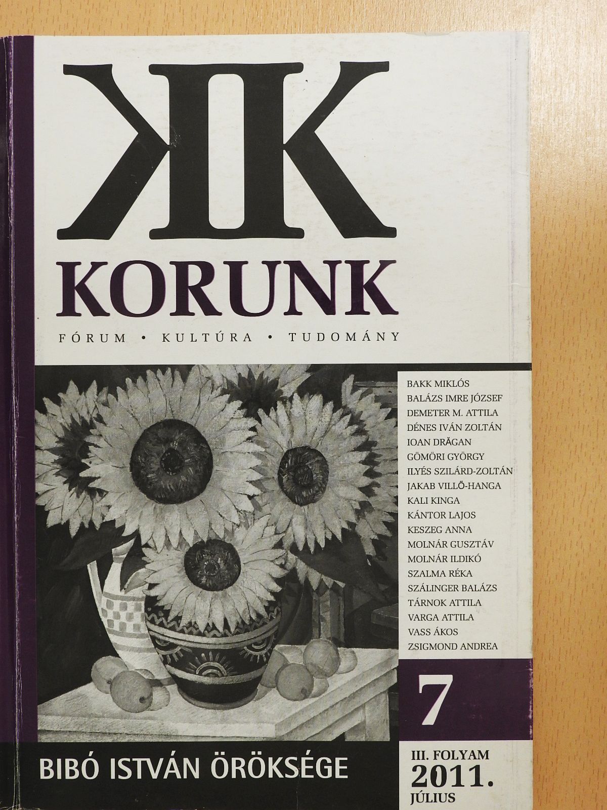 Bakk Miklós - Korunk 2011. július (dedikált példány) [antikvár]