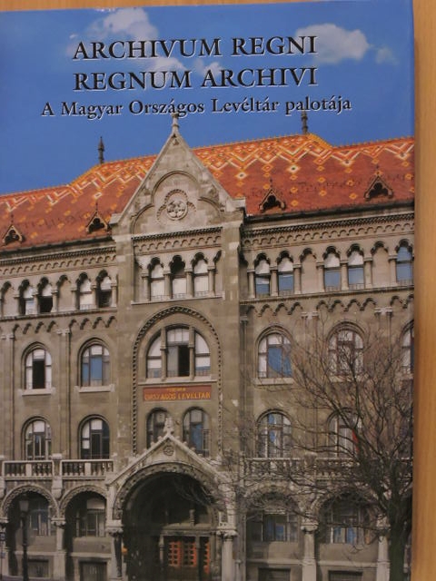 Archivum Regni/Regnum Archivi [antikvár]