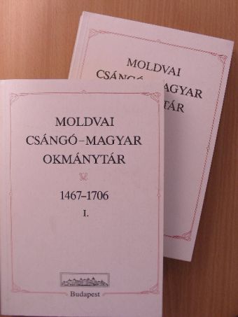 Moldvai csángó-magyar okmánytár I-II. [antikvár]