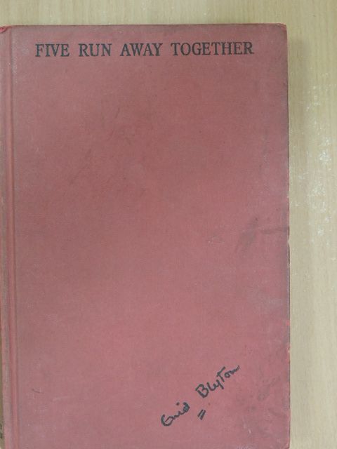 Enid Blyton - Five Run Away Together [antikvár]