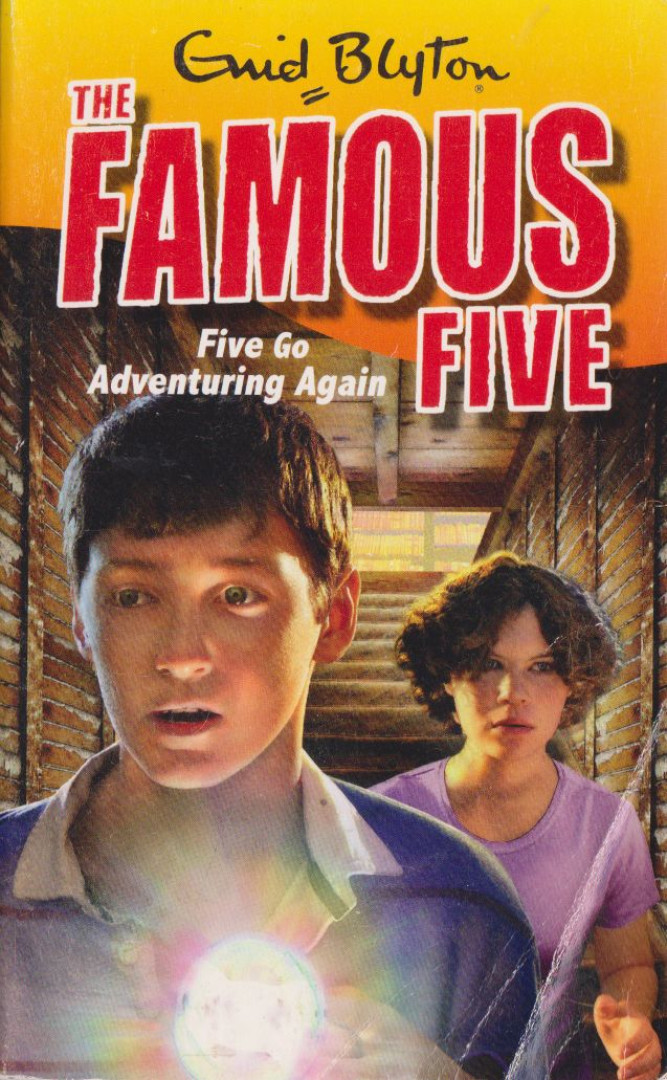 The Famous Five - Five Go Adventuring Again [antikvár]