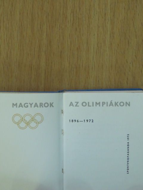 Magyarok az Olimpiákon (minikönyv) (számozott) [antikvár]