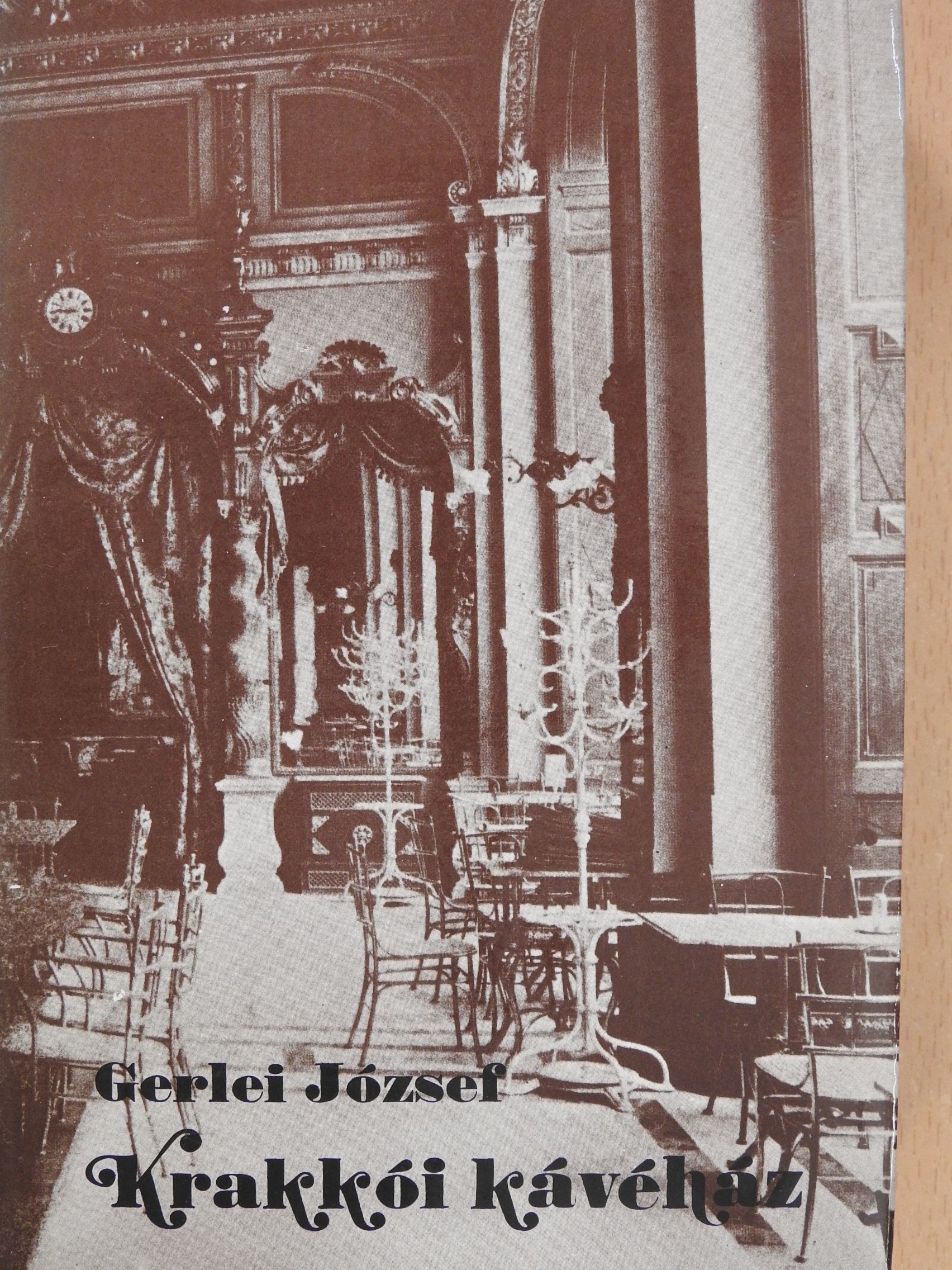 Gerlei József - Krakkói kávéház (dedikált példány) [antikvár]