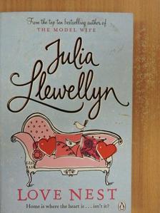 Julia Llewellyn - Love Nest [antikvár]