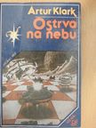 Arthur C. Clarke - Ostrva na nebu [antikvár]
