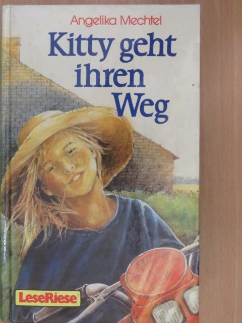 Angelika Mechtel - Kitty geht ihren Weg [antikvár]
