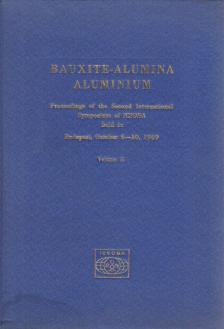 Dr. Várhegyi Győző - Bauxite-Alumina-Aluminium Vol II. [antikvár]