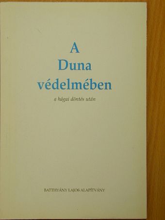 Herczegh Géza - A Duna védelmében [antikvár]