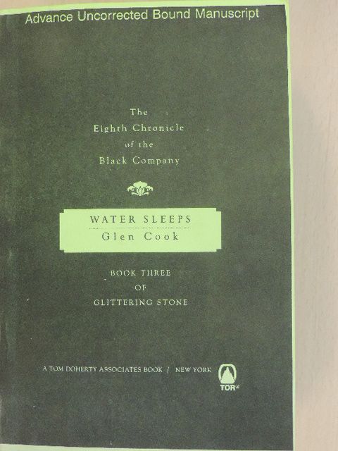 Glen Cook - Water Sleeps [antikvár]