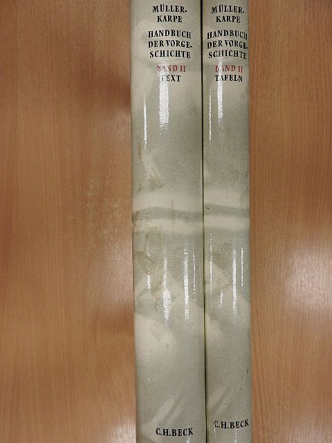 Hermann Müller-Karpe - Handbuch der Vorgeschichte II/1-2. [antikvár]