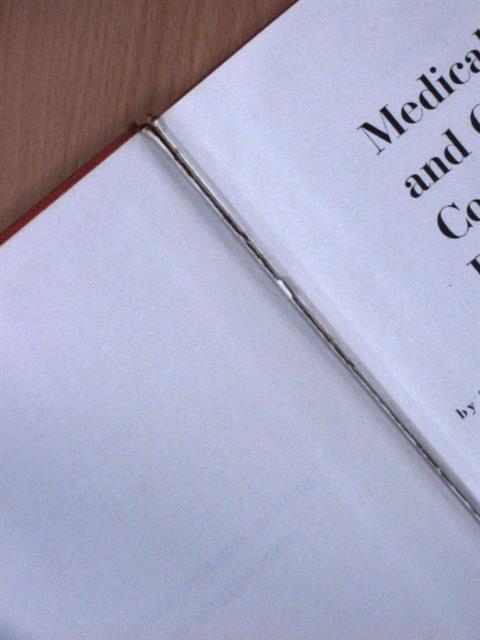 M.D. Albert Altchek - Medical, Surgical, and Gynecological Complications of Pregnancy [antikvár]