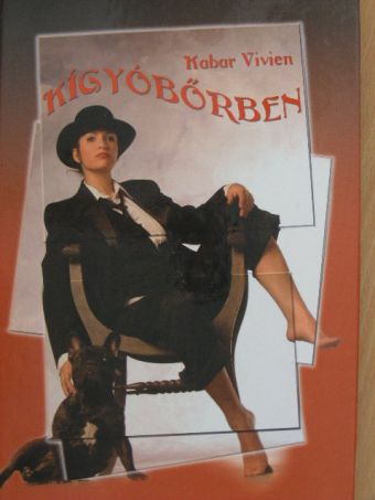 Kabar Vivien - Kígyóbőrben [antikvár]
