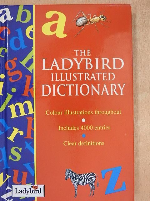 The Ladybird Illustrated Dictionary [antikvár]