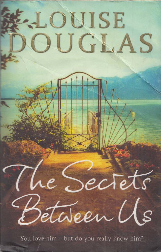 LOUISE DOUGLAS - The Secrets Between Us [antikvár]