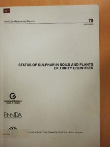Hakan Jansson - Status of Sulphur in Soils and Plants of Thirty Countries [antikvár]
