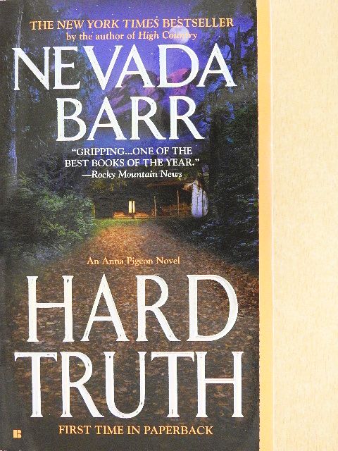 Nevada Barr - Hard Truth [antikvár]
