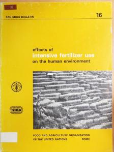 J. F. Parr - Effects of intensive fertilizer use on the human environment [antikvár]